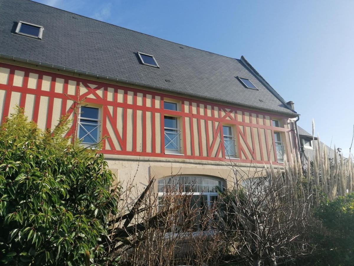 Nid De Pie Grand Duplex Lumineux Cadre Verdoyant Calme A 5 Mn De La Mer Pres Port En Bessin, Bayeux, Omaha Beach, Commes Exterior foto